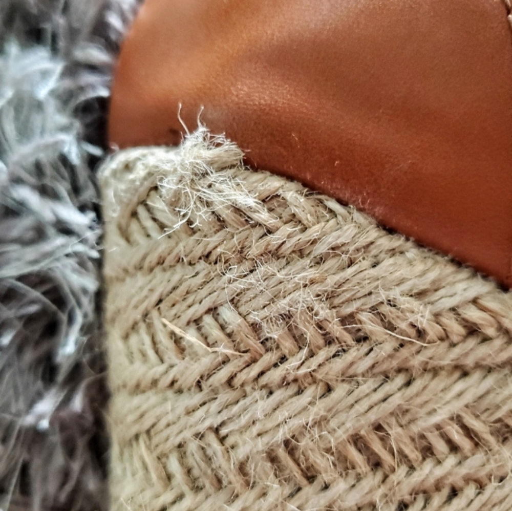 - Time & True Tan Espadrille Wedge Sandals EUC - Picture 8 of 15